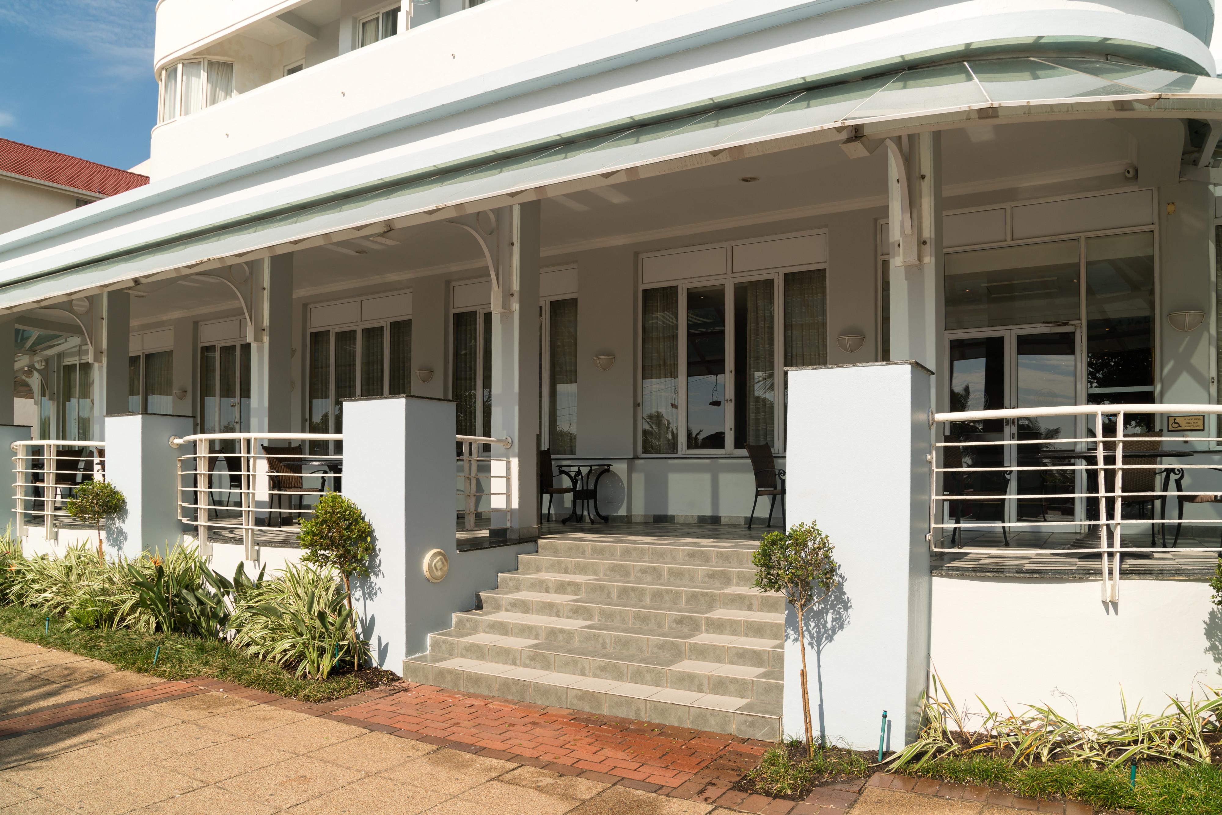 The Edward Hotel